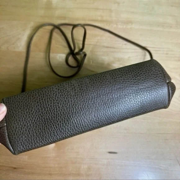 Vintage Mark Cross Brown Pebbled Italian Leather Zipper Rectangle Crossbody Bag - Picture 9 of 9